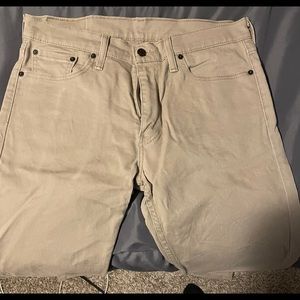 Men’s Levi pants